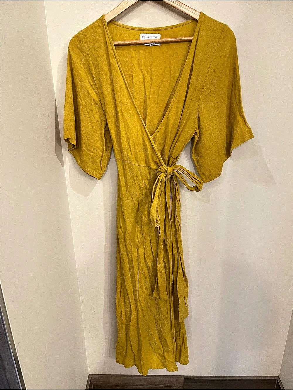 Urban Outfitters UO Gabrielle Linen Midi Wrap Dress Yellow Medium